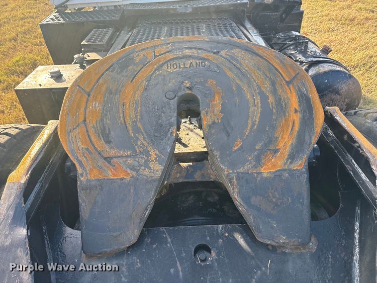 image for item EA7803 1997 Ottawa 30 yard truck