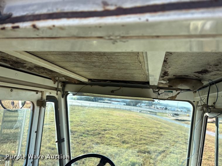 image for item EA7803 1997 Ottawa 30 yard truck