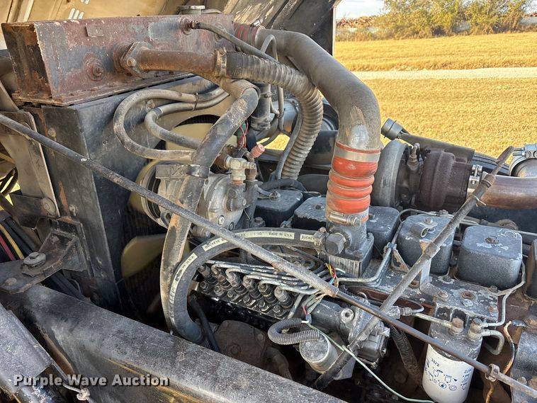 image for item EA7803 1997 Ottawa 30 yard truck