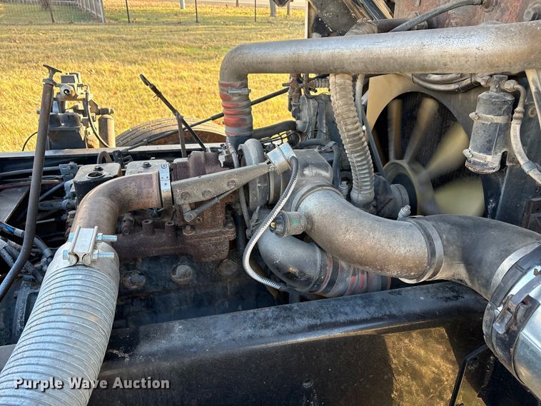 image for item EA7803 1997 Ottawa 30 yard truck