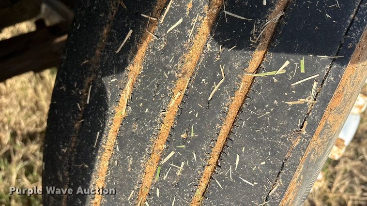 image for item EA7803 1997 Ottawa 30 yard truck