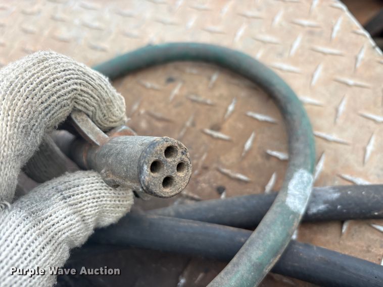 image for item EA7855 2005 Kenworth W900 semi truck