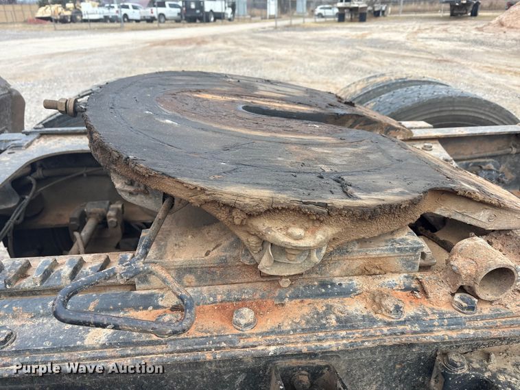 image for item EA7855 2005 Kenworth W900 semi truck