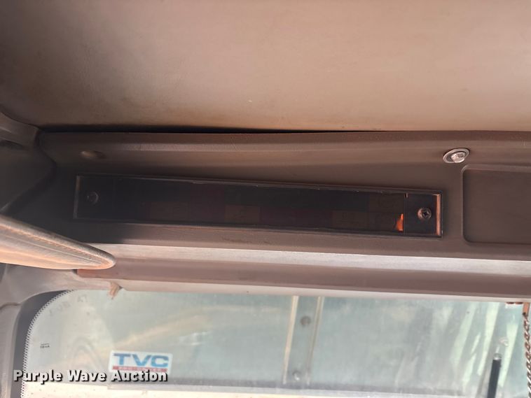 image for item EA7855 2005 Kenworth W900 semi truck