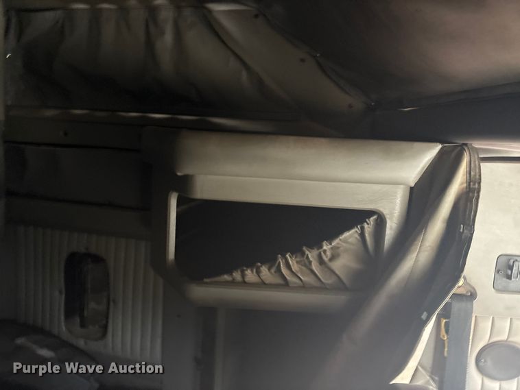 image for item EA7855 2005 Kenworth W900 semi truck