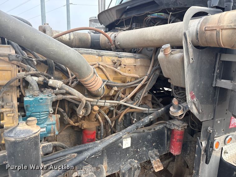 image for item EA7855 2005 Kenworth W900 semi truck