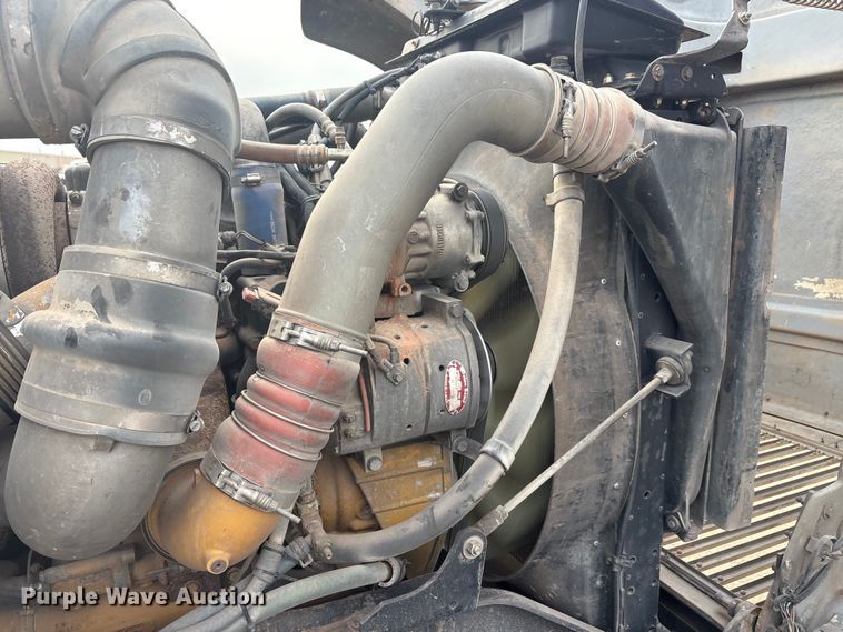 image for item EA7855 2005 Kenworth W900 semi truck