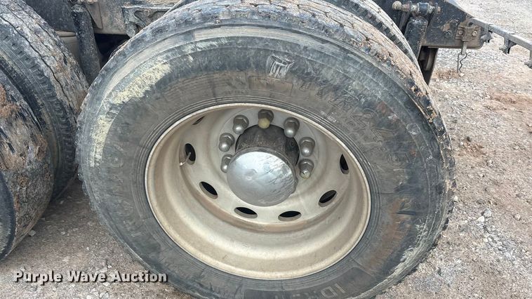 image for item EA7855 2005 Kenworth W900 semi truck