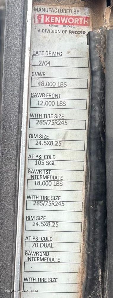 image for item EA7855 2005 Kenworth W900 semi truck