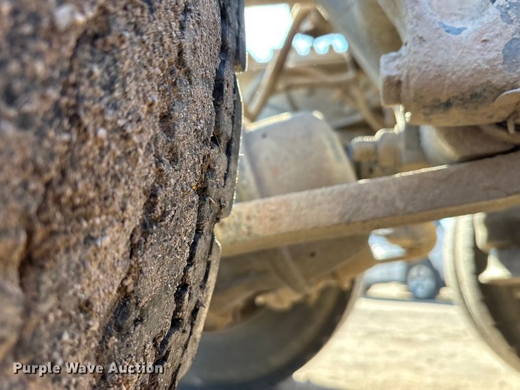 image for item EA7862 2012 Freightliner Cascadia semi truck