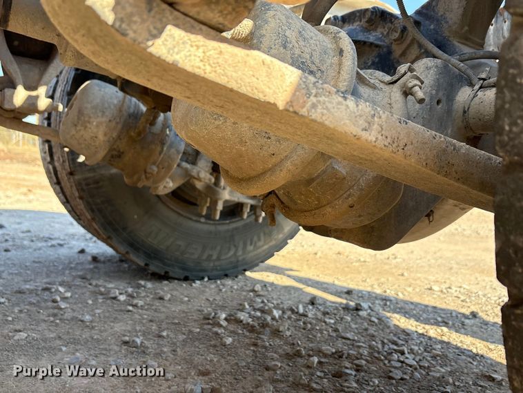 image for item EA7862 2012 Freightliner Cascadia semi truck