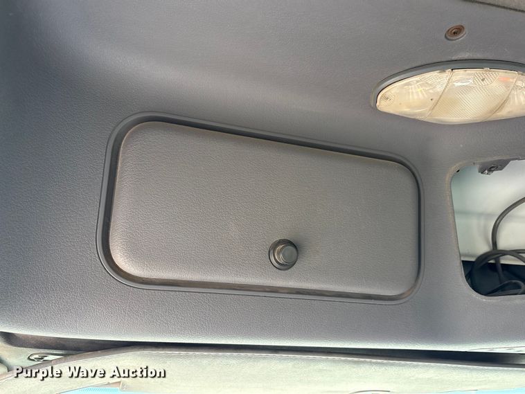 image for item EA7862 2012 Freightliner Cascadia semi truck