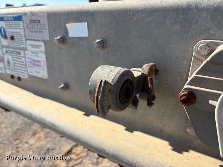 image for item EA7863 2015 Heil Trailer International pneumatic dry bulk trailer