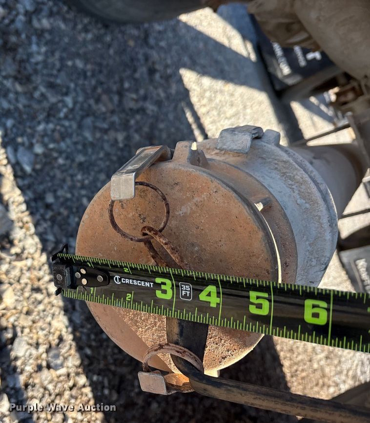 image for item EA7863 2015 Heil Trailer International pneumatic dry bulk trailer