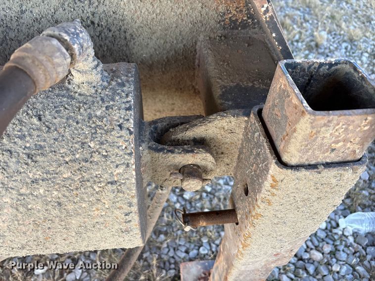 image for item EA7864 2008 Construction Trailer Specialist BDT-40 bottom dump trailer