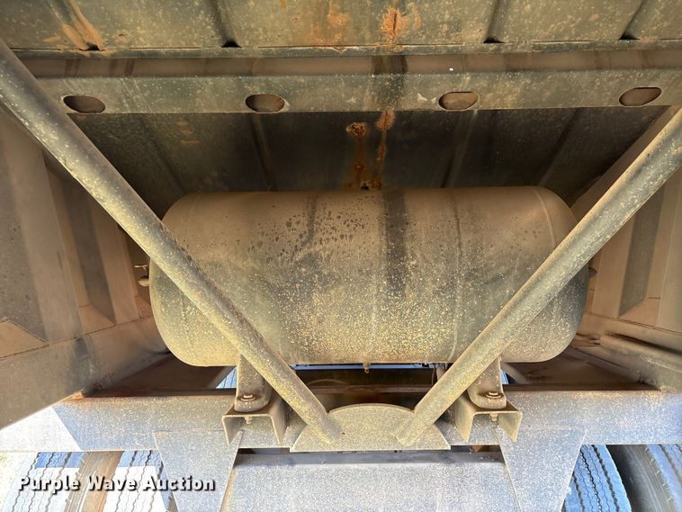 image for item EA7864 2008 Construction Trailer Specialist BDT-40 bottom dump trailer