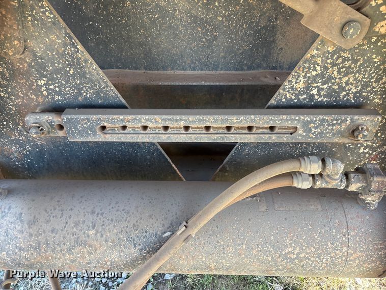 image for item EA7864 2008 Construction Trailer Specialist BDT-40 bottom dump trailer