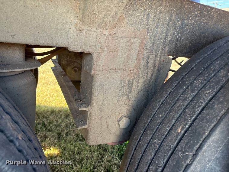 image for item EA7864 2008 Construction Trailer Specialist BDT-40 bottom dump trailer