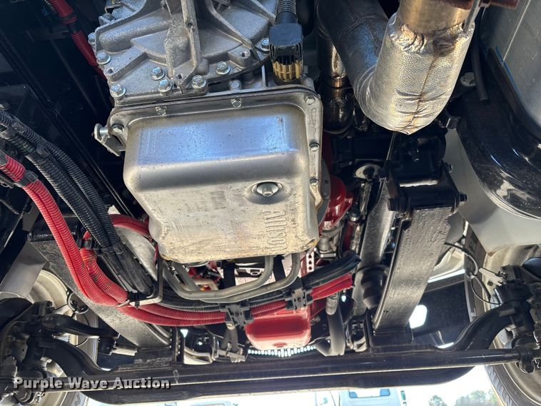 image for item EC3917 2024 International MV607 truck cab and chassis