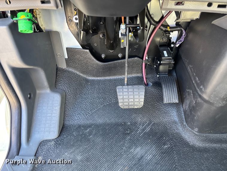 image for item EC3917 2024 International MV607 truck cab and chassis