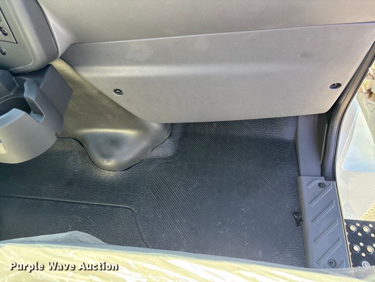 image for item EC3917 2024 International MV607 truck cab and chassis