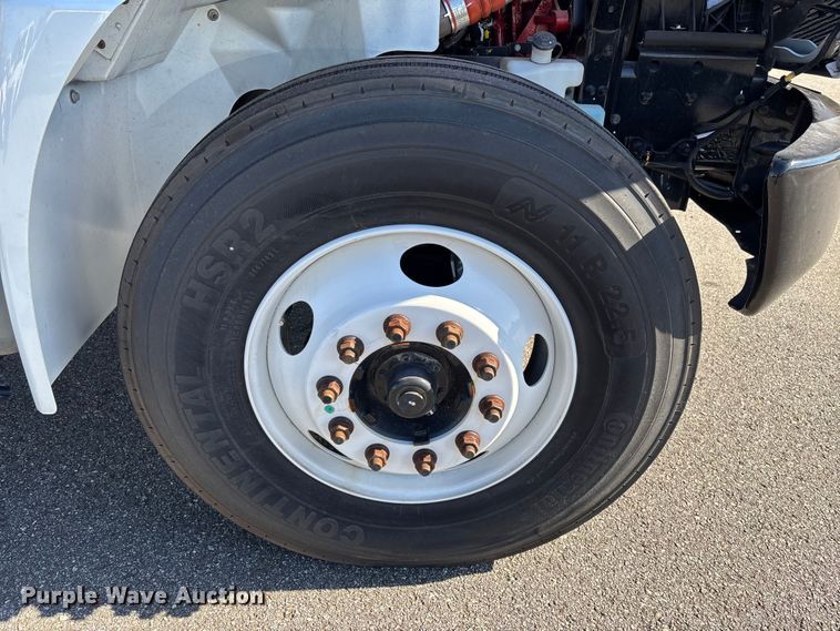 image for item EC3917 2024 International MV607 truck cab and chassis