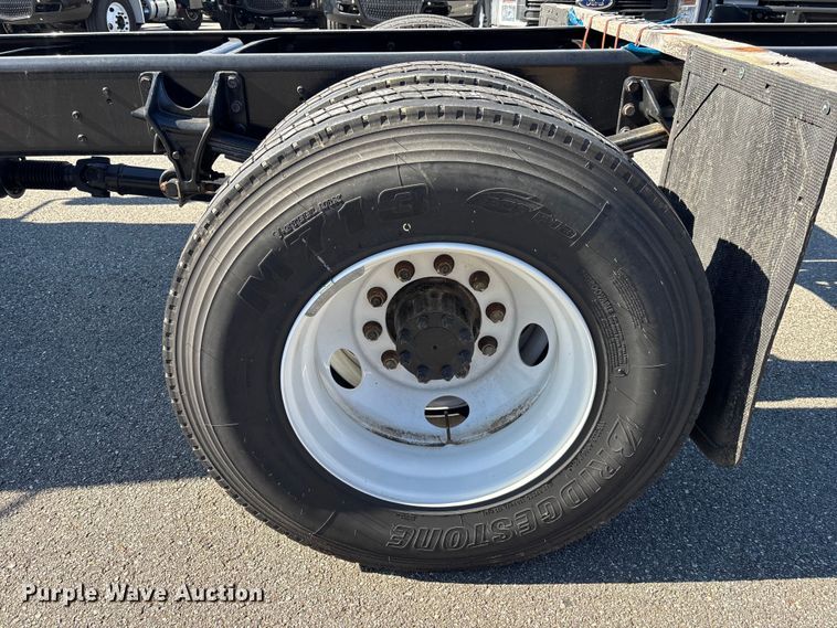 image for item EC3917 2024 International MV607 truck cab and chassis