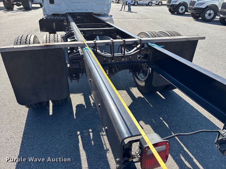 image for item EC3917 2024 International MV607 truck cab and chassis