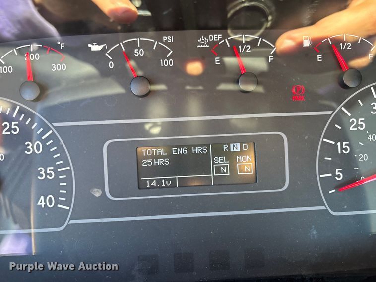 image for item EC3917 2024 International MV607 truck cab and chassis