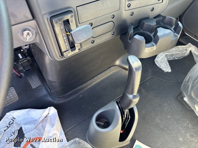 image for item EC3918 2024 International MV607 truck cab and chassis