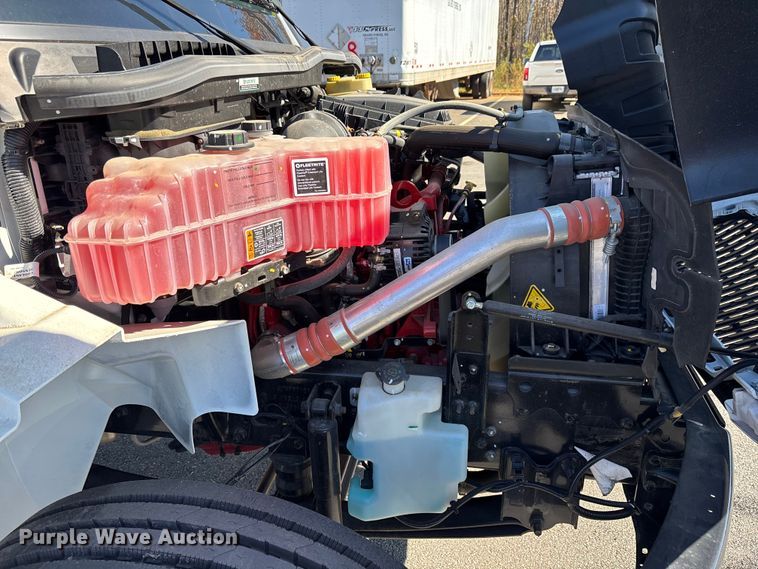 image for item EC3918 2024 International MV607 truck cab and chassis