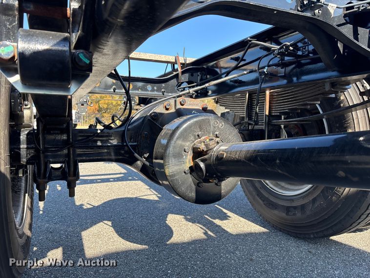 image for item EC3919 2024 International MV607 truck cab and chassis