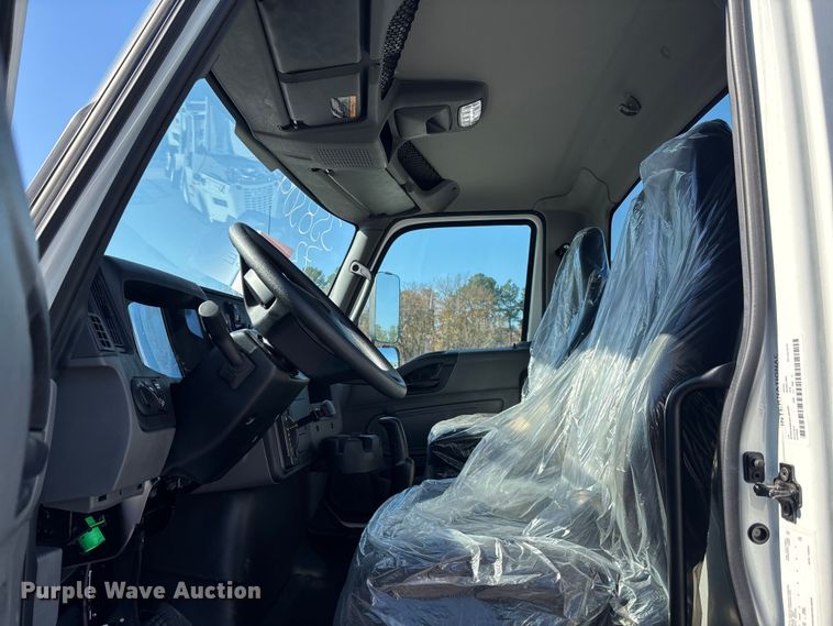 image for item EC3919 2024 International MV607 truck cab and chassis