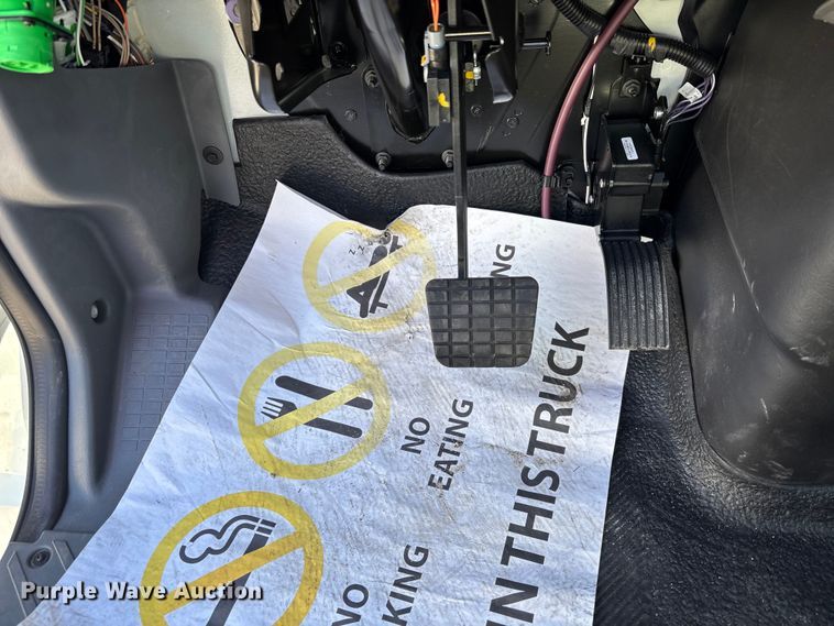 image for item EC3919 2024 International MV607 truck cab and chassis