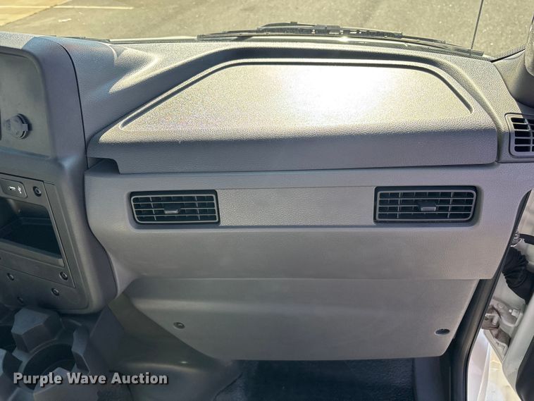 image for item EC3919 2024 International MV607 truck cab and chassis