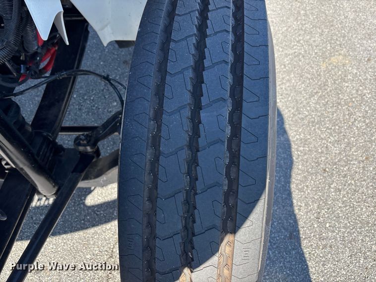 image for item EC3919 2024 International MV607 truck cab and chassis