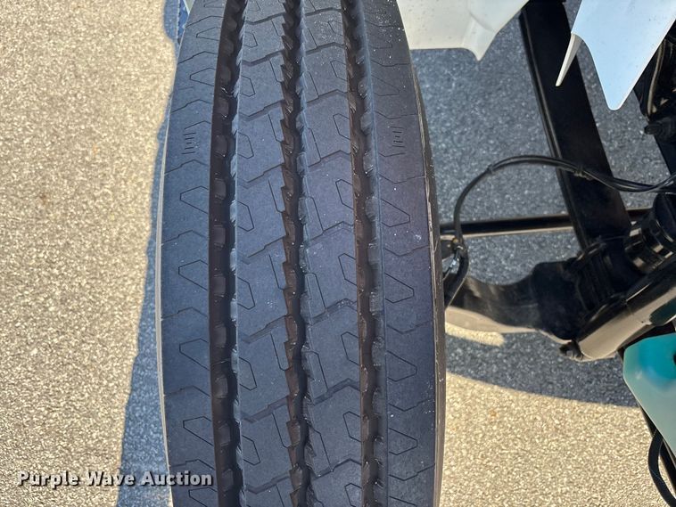 image for item EC3919 2024 International MV607 truck cab and chassis