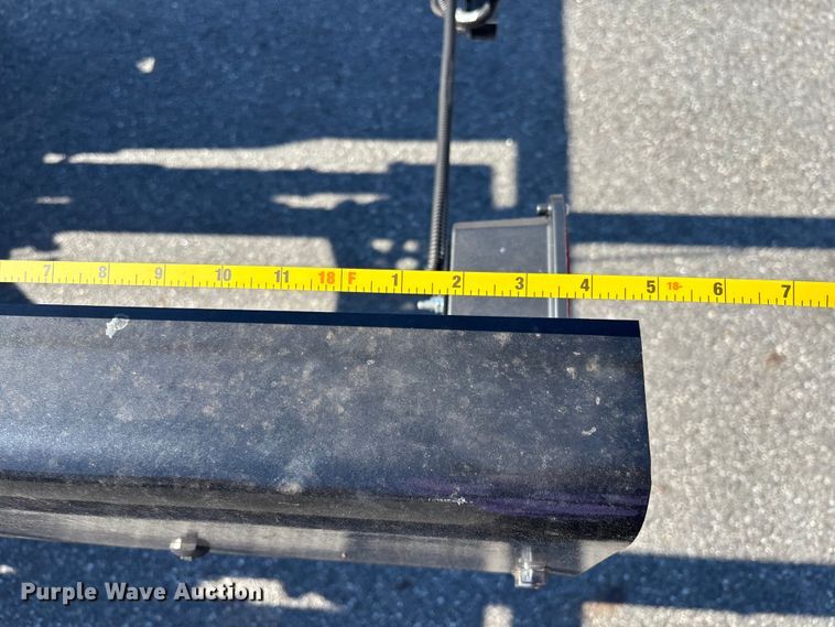 image for item EC3919 2024 International MV607 truck cab and chassis