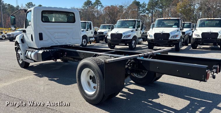 image for item EC3920 2024 International MV607 truck cab and chassis