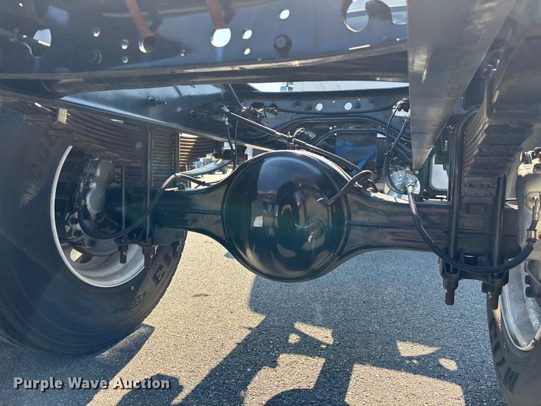 image for item EC3920 2024 International MV607 truck cab and chassis