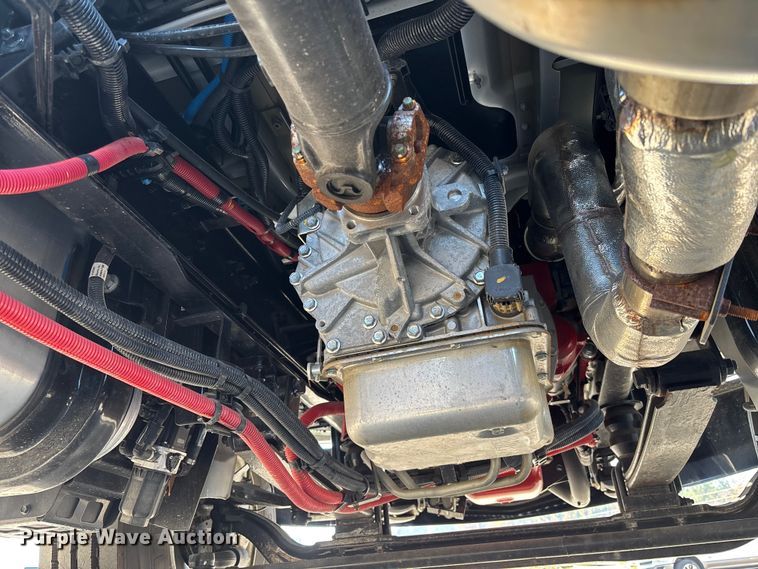 image for item EC3920 2024 International MV607 truck cab and chassis