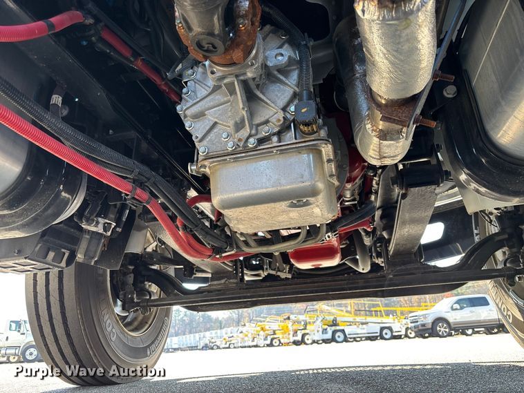 image for item EC3920 2024 International MV607 truck cab and chassis