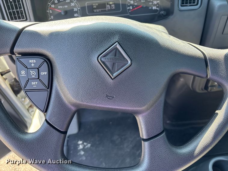 image for item EC3920 2024 International MV607 truck cab and chassis