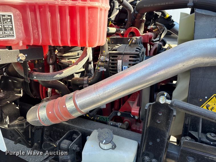 image for item EC3920 2024 International MV607 truck cab and chassis