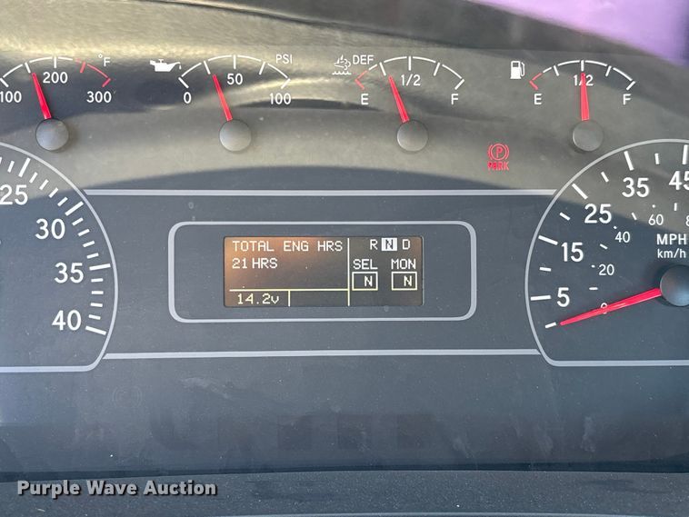 image for item EC3920 2024 International MV607 truck cab and chassis