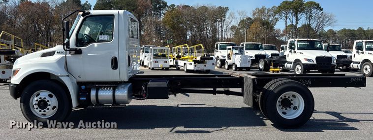 image for item EC3921 2023 International MV607 truck cab and chassis