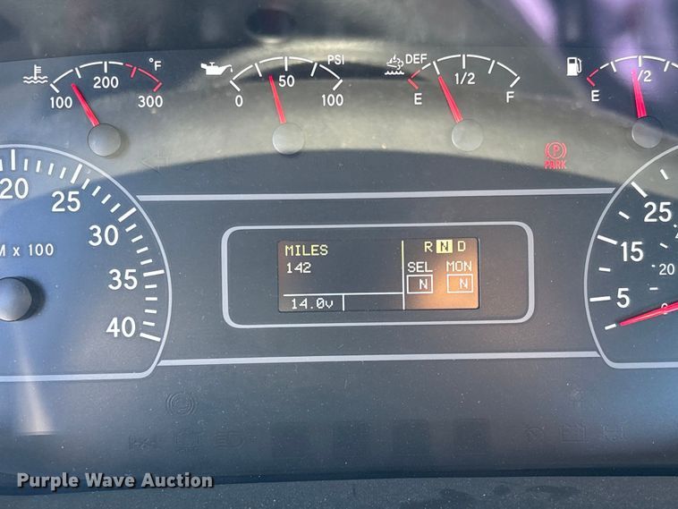 image for item EC3921 2023 International MV607 truck cab and chassis