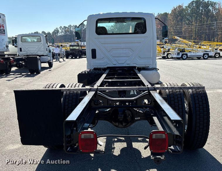 image for item EC3922 2023 International MV607 truck cab and chassis