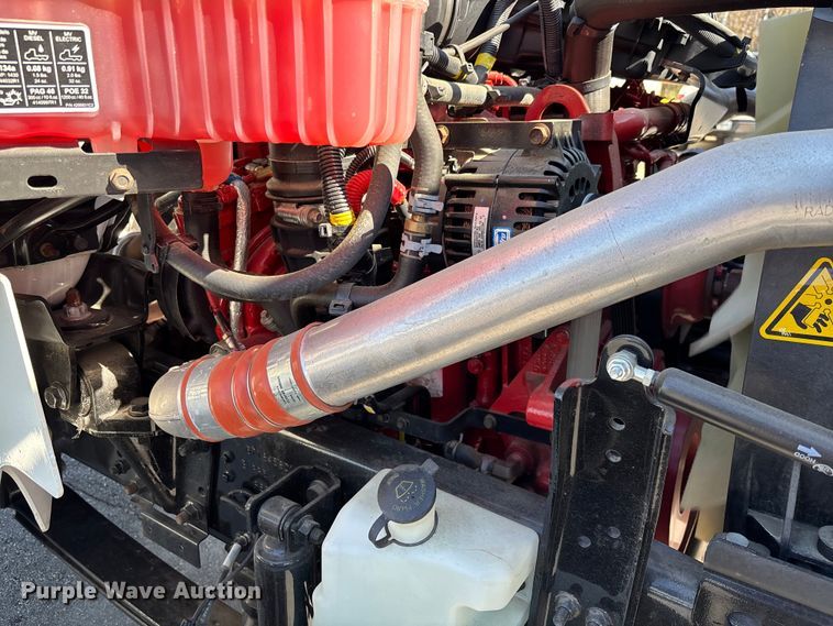 image for item EC3922 2023 International MV607 truck cab and chassis