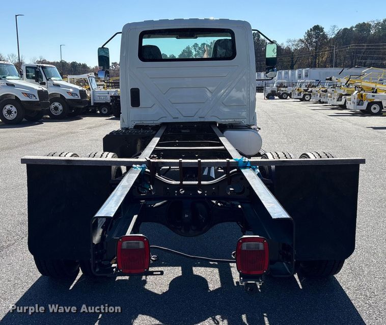 image for item EC3923 2024 International MV607 truck cab and chassis
